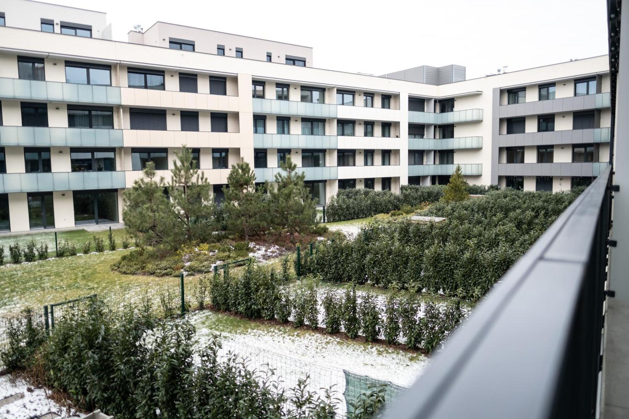 Luxury City Centre Apartment Prag Exteriör bild